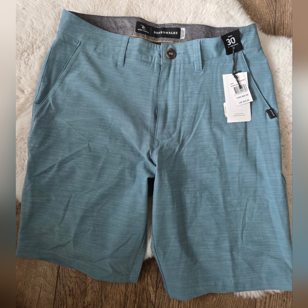 NEW NWT Men's Rip curl Blue Hybrid Boardwalk Shorts In Size 30